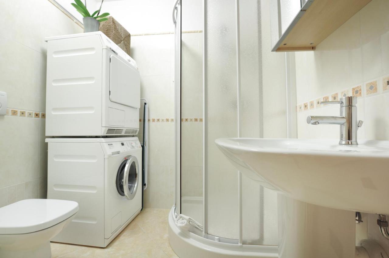 Ski In/Ski Out 2-Bedroom Free Parking Bach  Ngoại thất bức ảnh